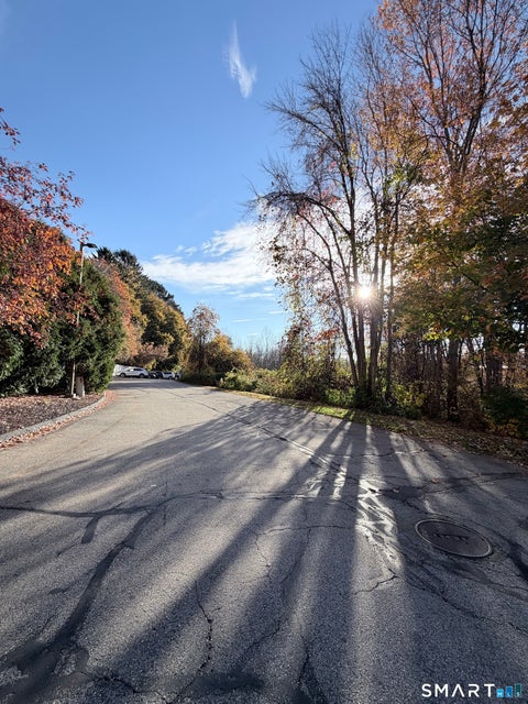 Tiny photo for 527 W Thames Street #2, Norwich, CT 06360 (MLS # 24217418)