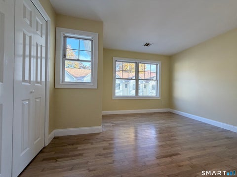 Tiny photo for 527 W Thames Street #2, Norwich, CT 06360 (MLS # 24217418)