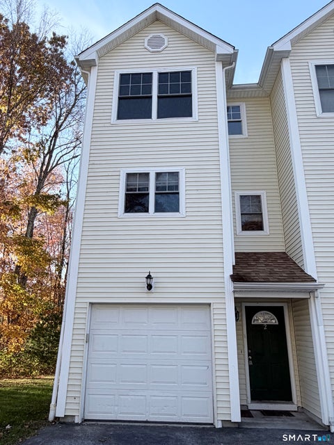 Tiny photo for 527 W Thames Street #2, Norwich, CT 06360 (MLS # 24217418)