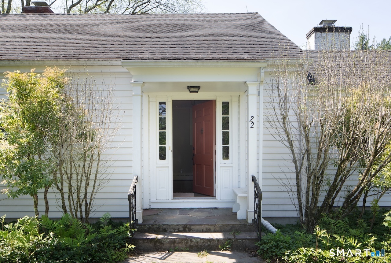 22 Robin Hill Lane