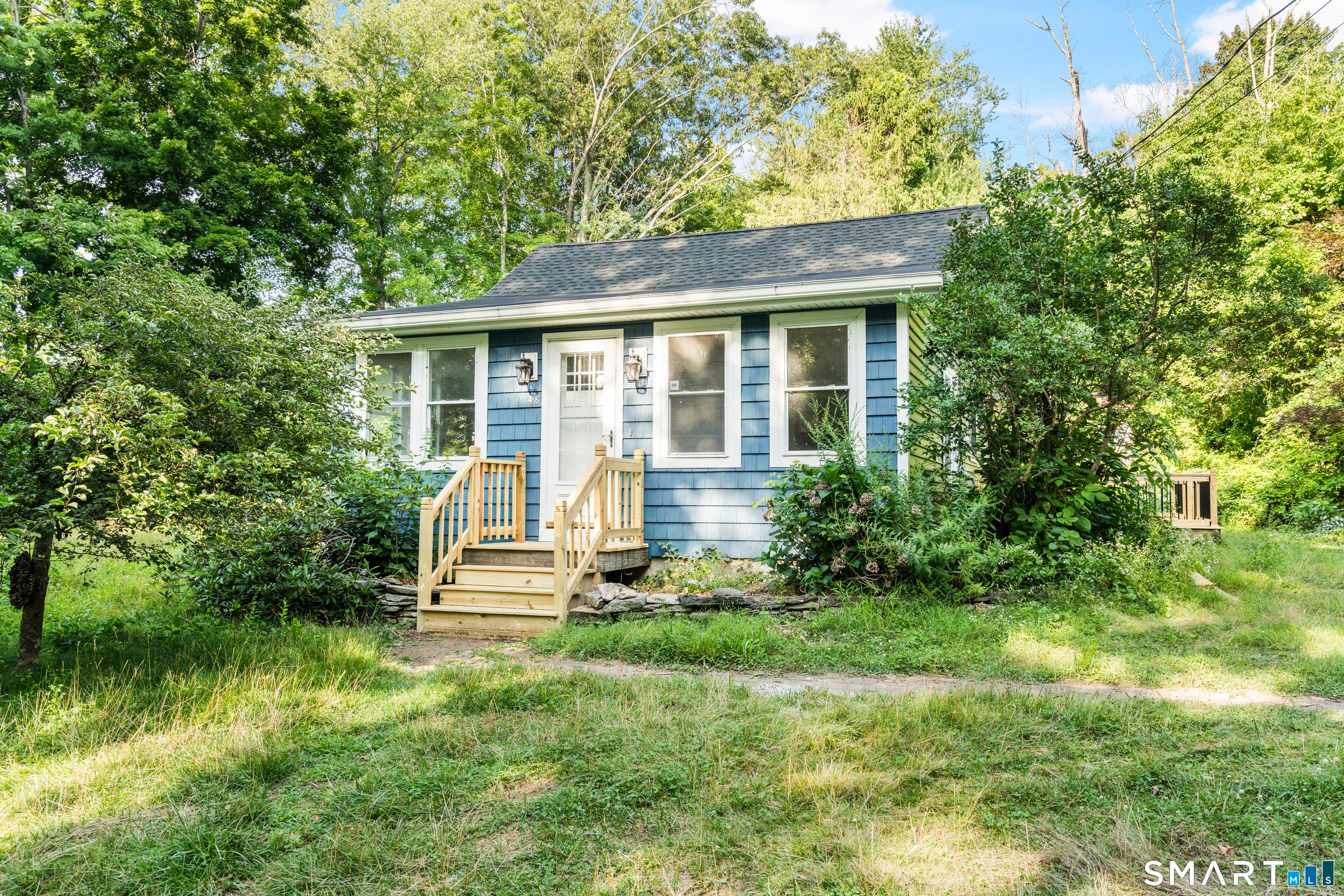 48 Washburn Avenue