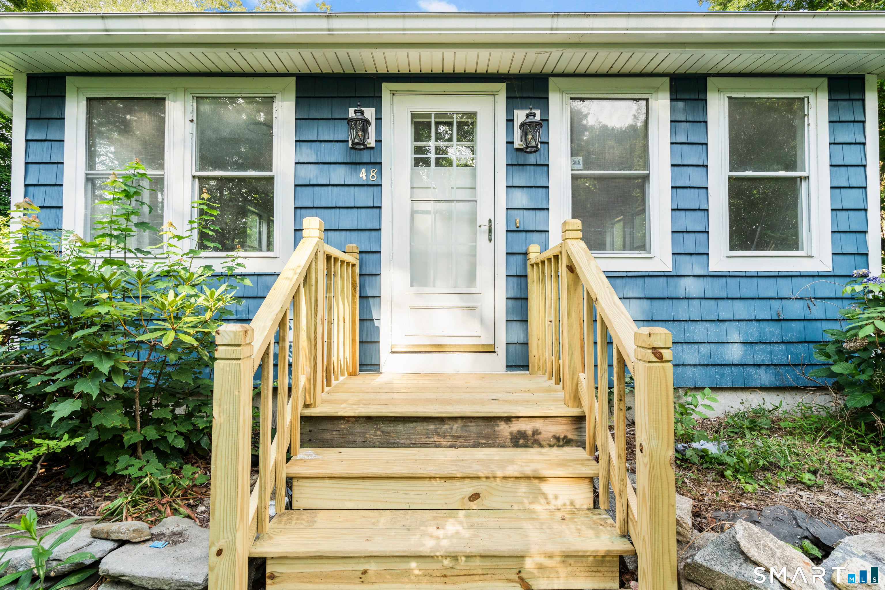 48 Washburn Avenue