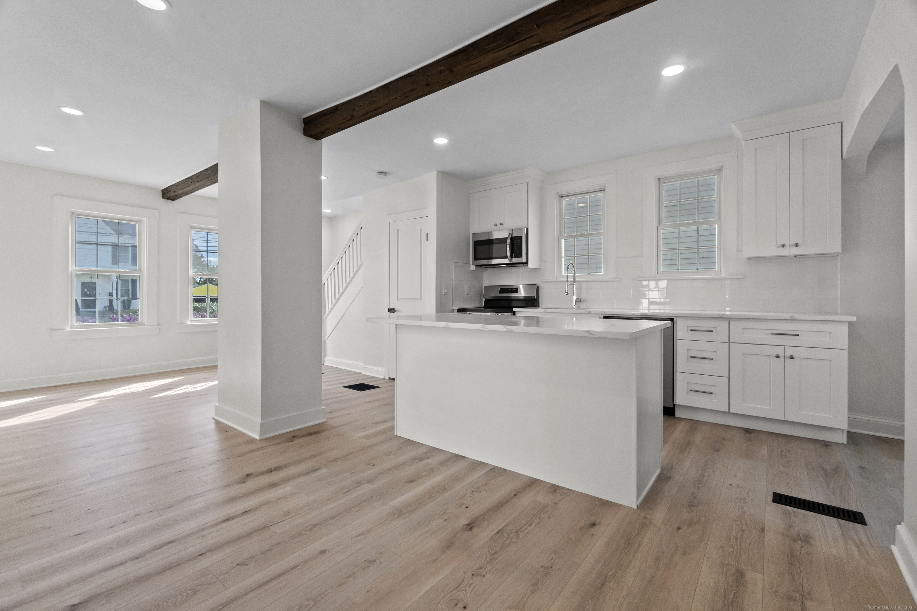 190 West Main Street