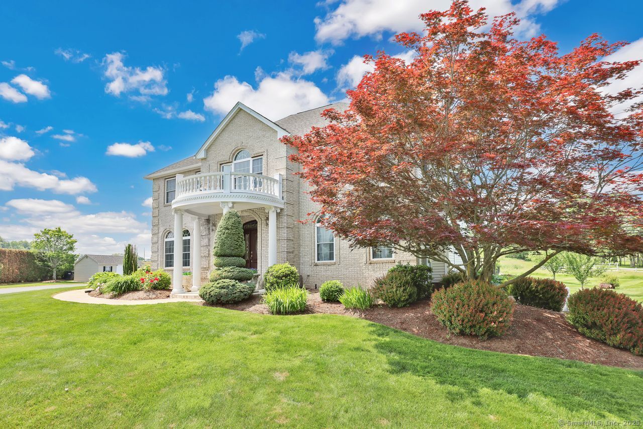 Property for Sale at Shadow Pond Lane, Suffield, Connecticut - Bedrooms: 4 
Bathrooms: 4 
Rooms: 9  - $1,100,000