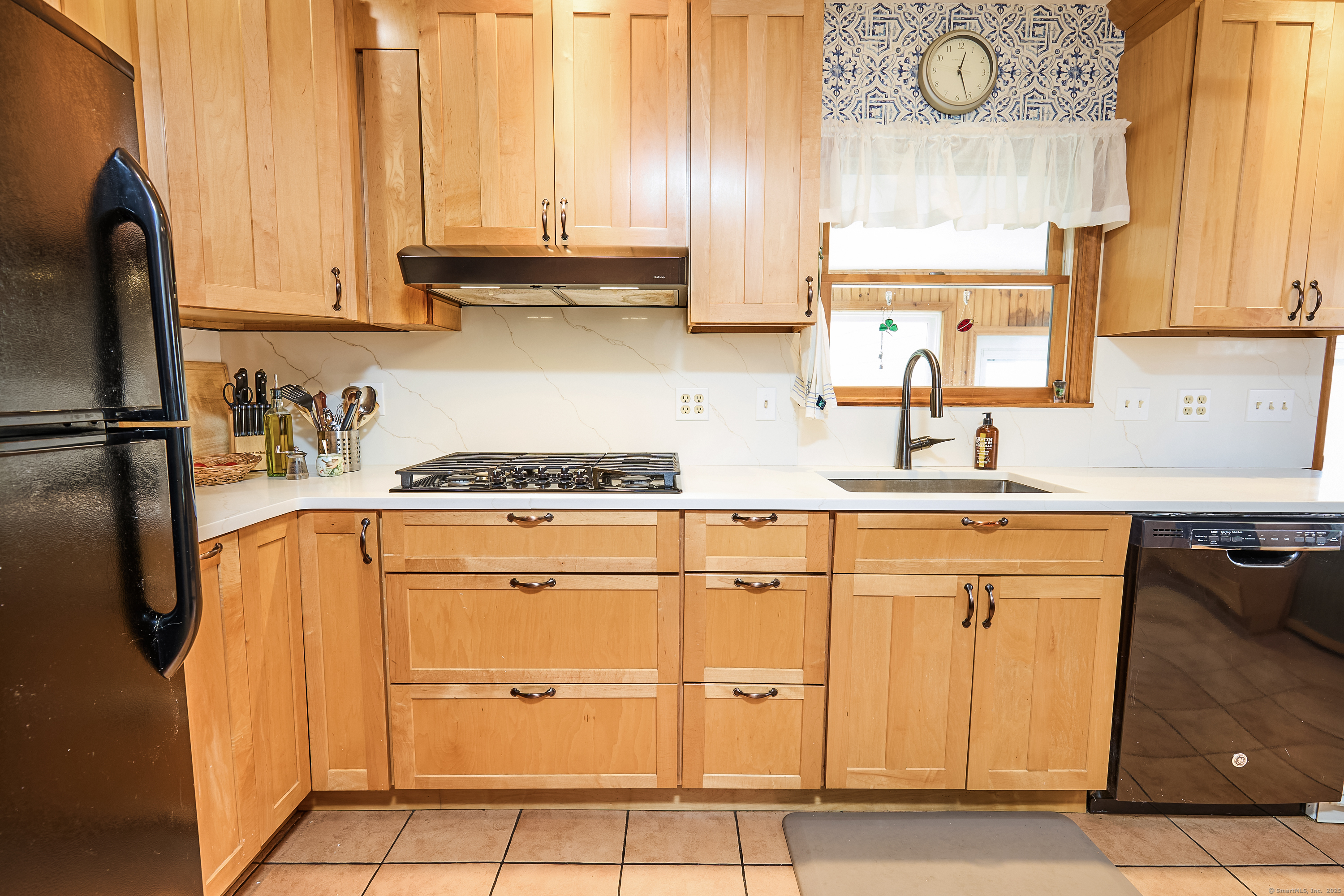 247 Tesiny Avenue, Bridgeport, Connecticut image 10