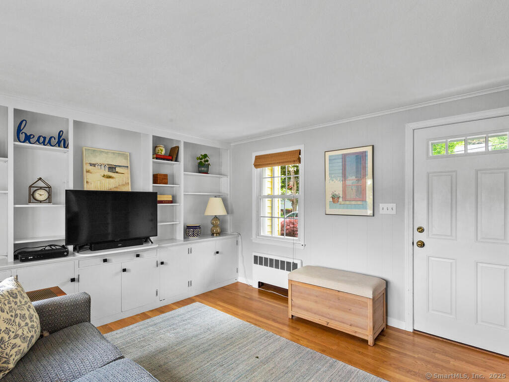 15 Chapman Road, West Hartford, Connecticut image 2