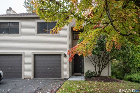Photo of 14 Woodbury Lane #14, West Hartford, CT 06117 (MLS # 24214796)