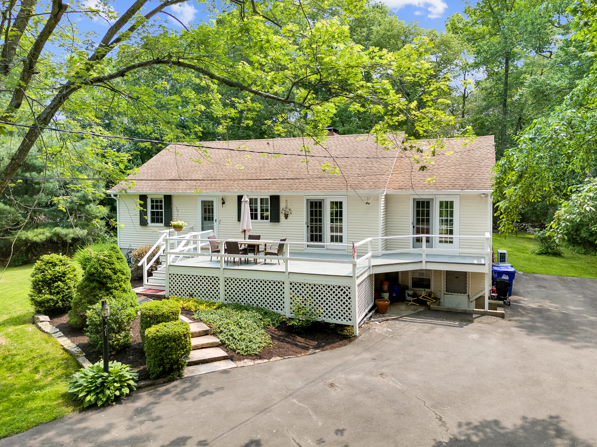 Property for Sale at Quarry Road, Branford, Connecticut - Bedrooms: 2 
Bathrooms: 2 
Rooms: 5  - $475,000