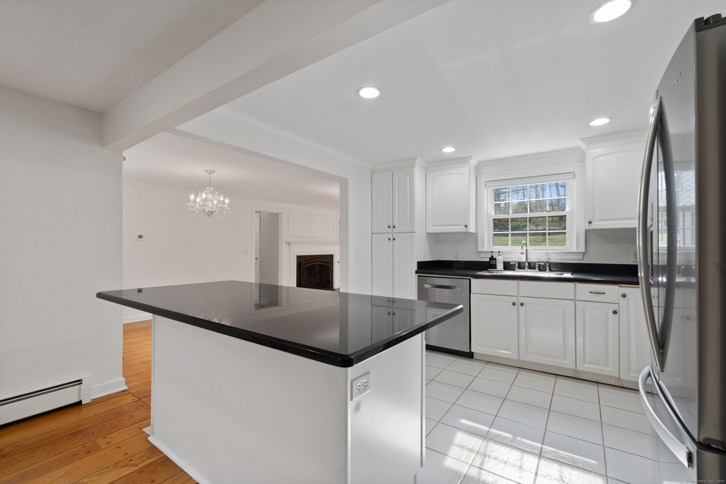 486 Deercliff Road, Avon, Connecticut image 8