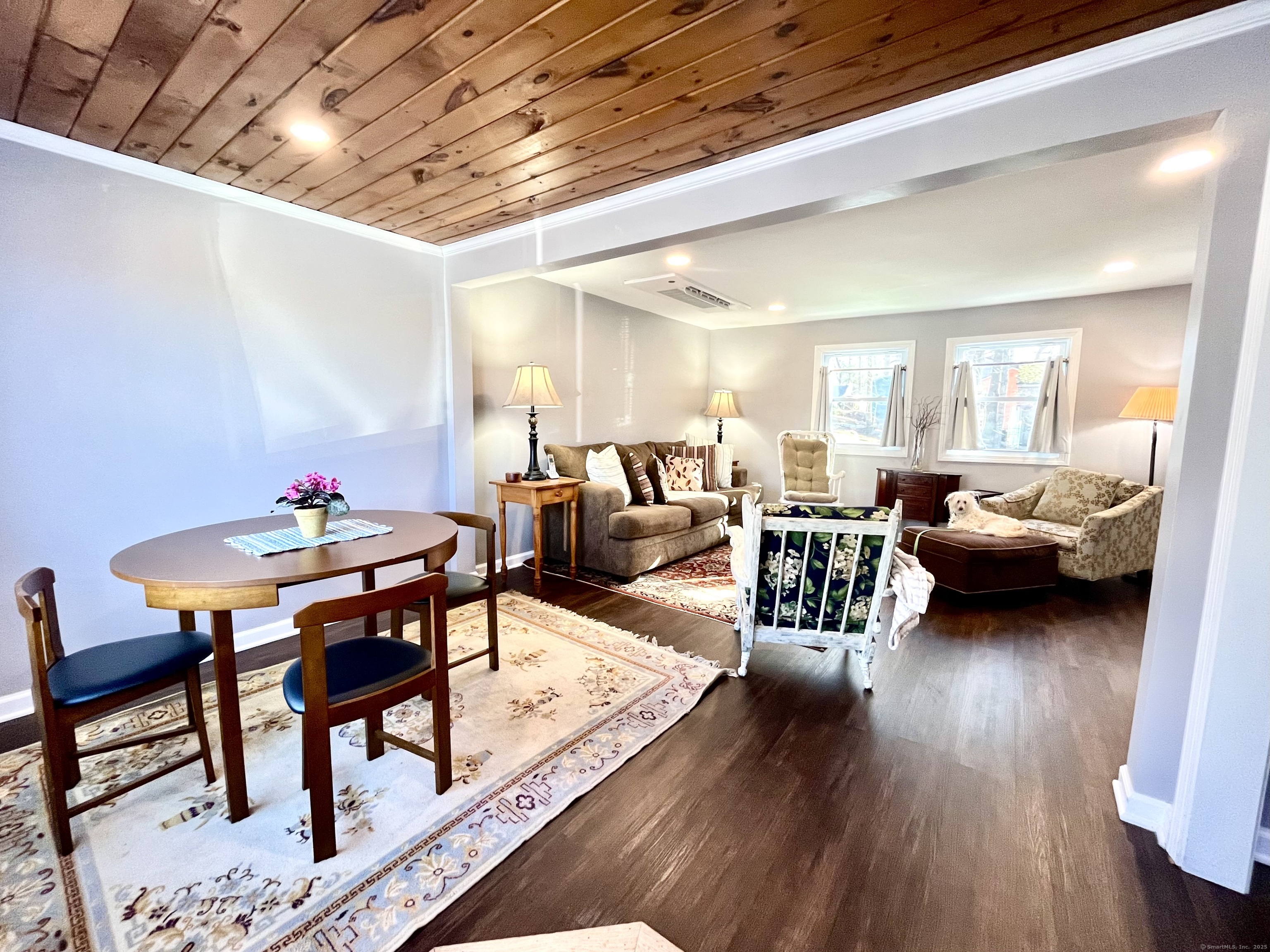 25 Mohawk Trail, East Hampton, Connecticut image 4