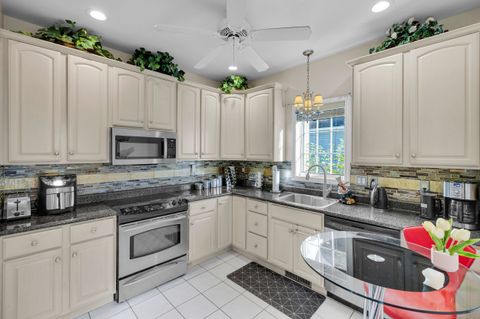 Tiny photo for 16 Weathervane Road #16, Bristol, CT 06010 (MLS # 24134292)