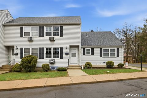 Condo For Sale - 36 Grove Street #E<br/> Manchester, CT 06042