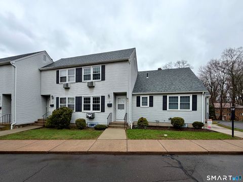 Photo of 36 Grove Street #E, Manchester, CT 06042 (MLS # 24163340)
