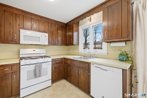 Tiny photo for 36 Grove Street #E, Manchester, CT 06042 (MLS # 24163340)