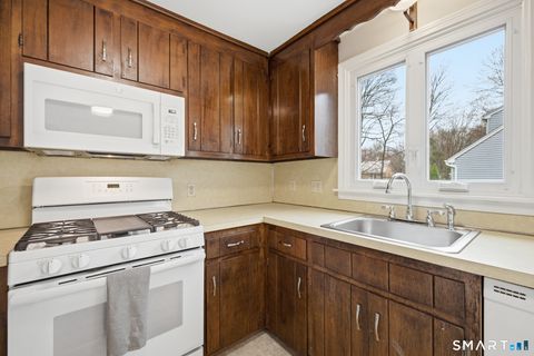 Tiny photo for 36 Grove Street #E, Manchester, CT 06042 (MLS # 24163340)