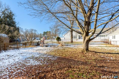 Tiny photo for 82 Washington Street, Manchester, CT 06042 (MLS # 24144265)