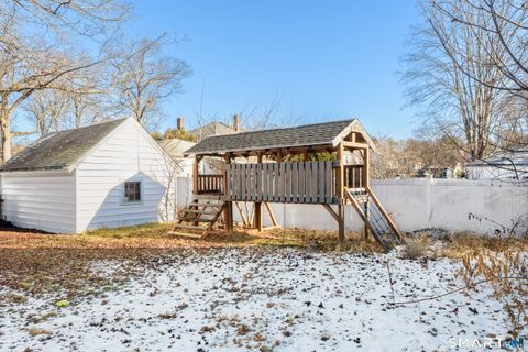 Tiny photo for 82 Washington Street, Manchester, CT 06042 (MLS # 24144265)