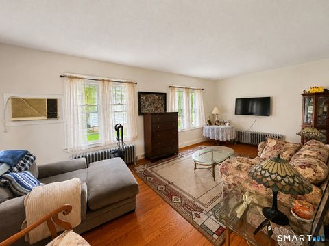 Tiny photo for 195 Montowese Avenue, North Haven, CT 06473 (MLS # 24184236)