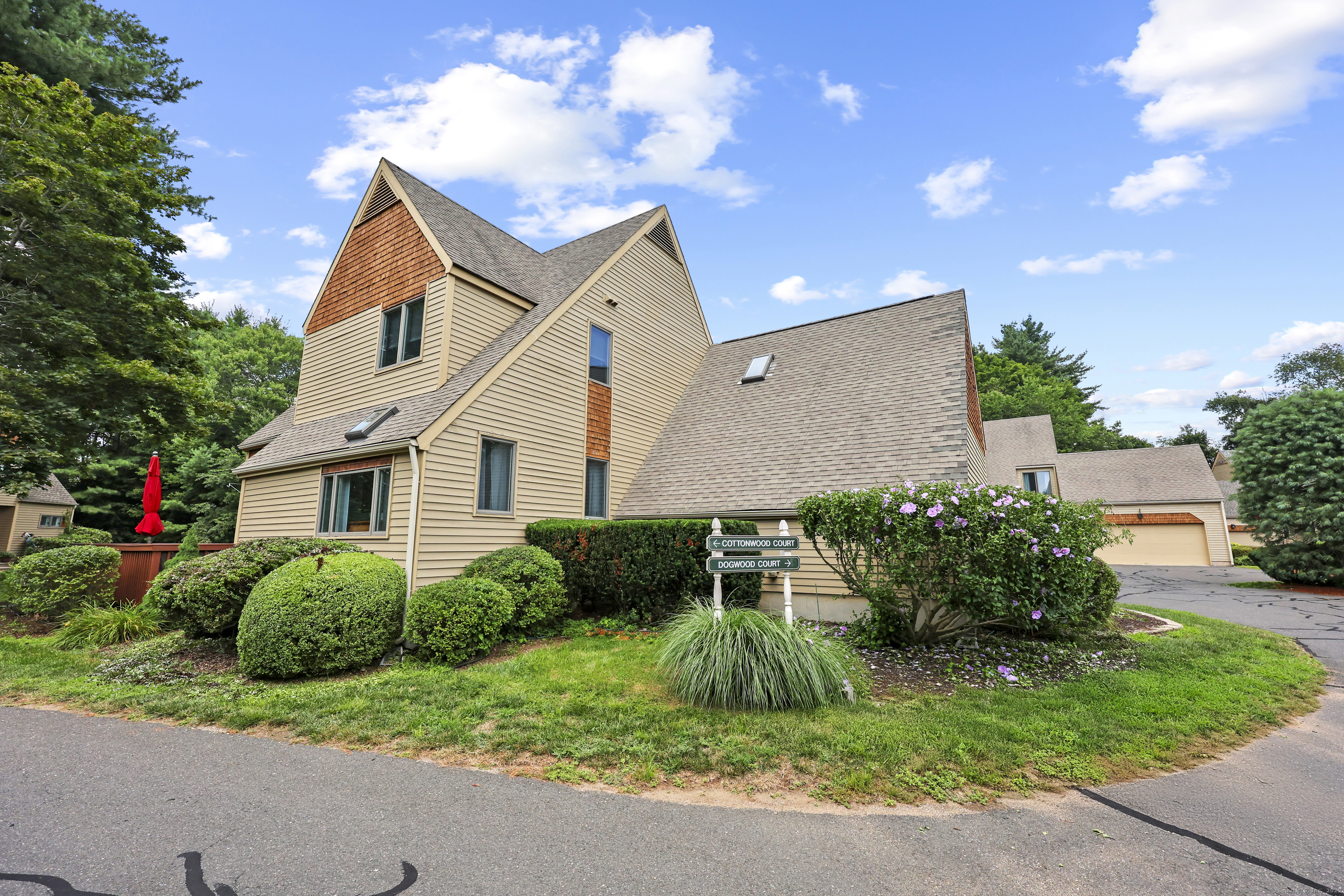 2 Dogwood Court 2