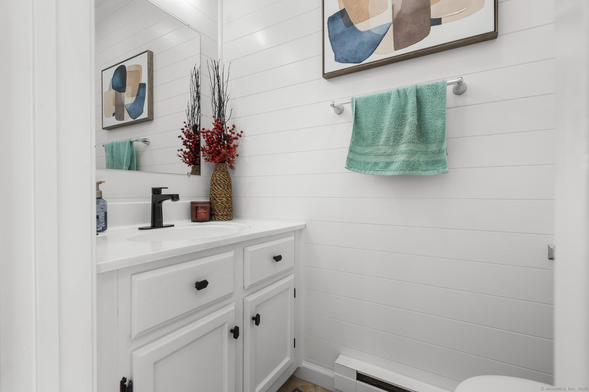40 Deerwood Lane #4, Waterbury, Connecticut image 20