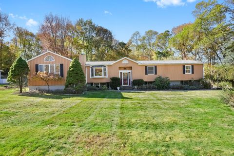 Photo of 34 Merrimac Drive, Trumbull, CT 06611 (MLS # 24134338)