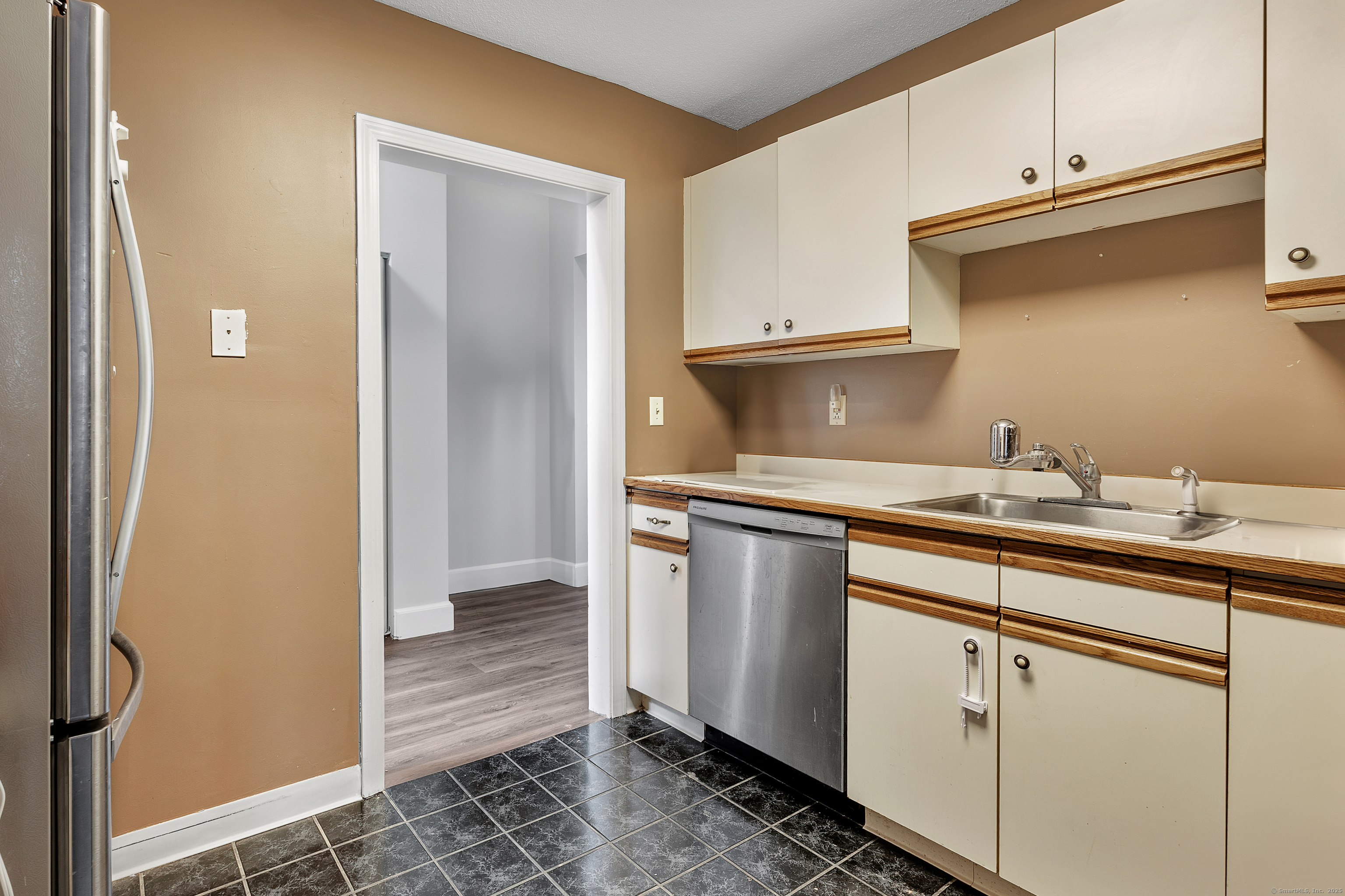 45 Main Street #APT 409, Plainfield, Connecticut image 5