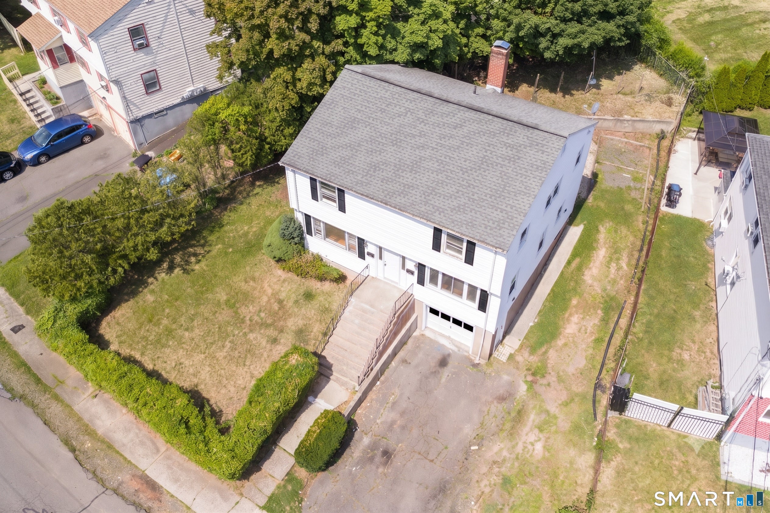 12 Lewis Road
