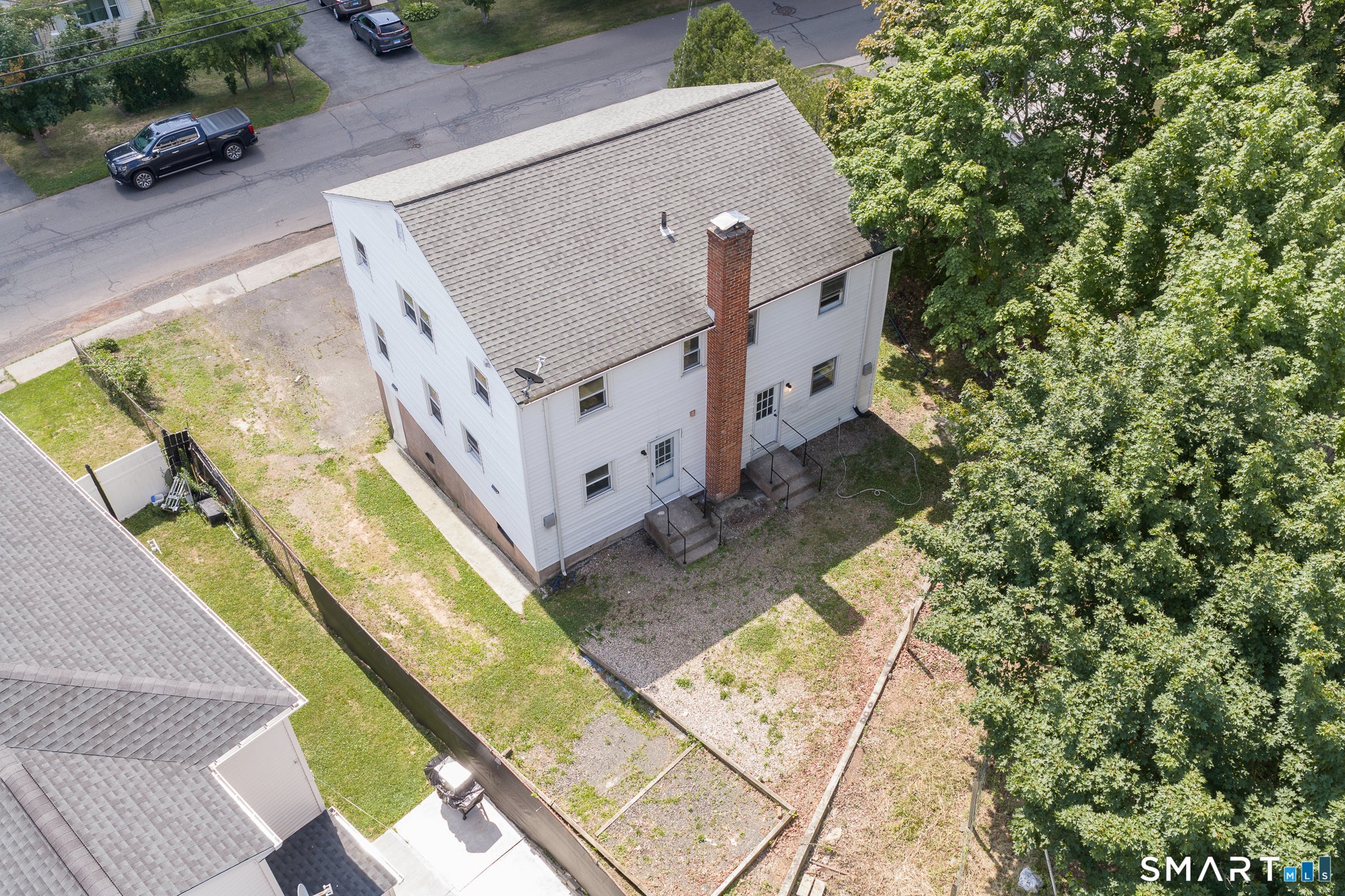 12 Lewis Road