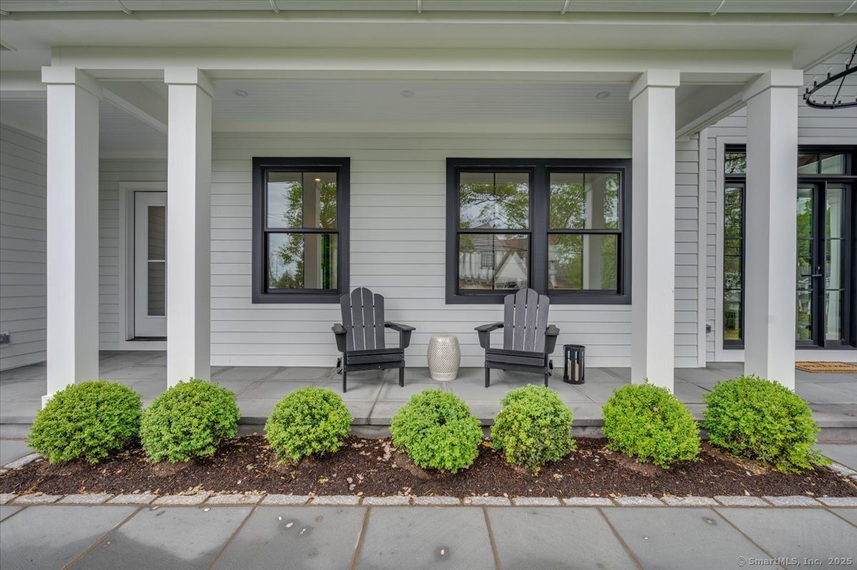 12 Fairway Street
