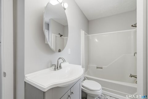 Tiny photo for 54 Rope Ferry Road #C42, Waterford, CT 06385 (MLS # 24151010)