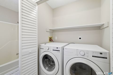 Tiny photo for 54 Rope Ferry Road #C42, Waterford, CT 06385 (MLS # 24151010)