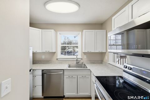 Tiny photo for 54 Rope Ferry Road #C42, Waterford, CT 06385 (MLS # 24151010)