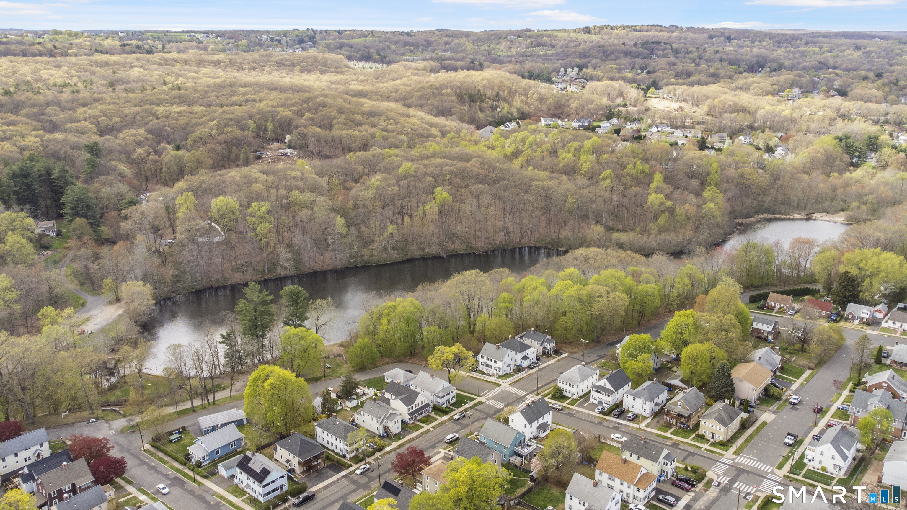 88 North Pond Street