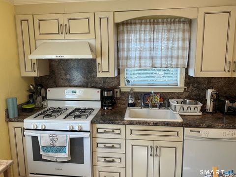 Tiny photo for 315 Seaside Avenue, Bridgeport, CT 06605 (MLS # 24154520)