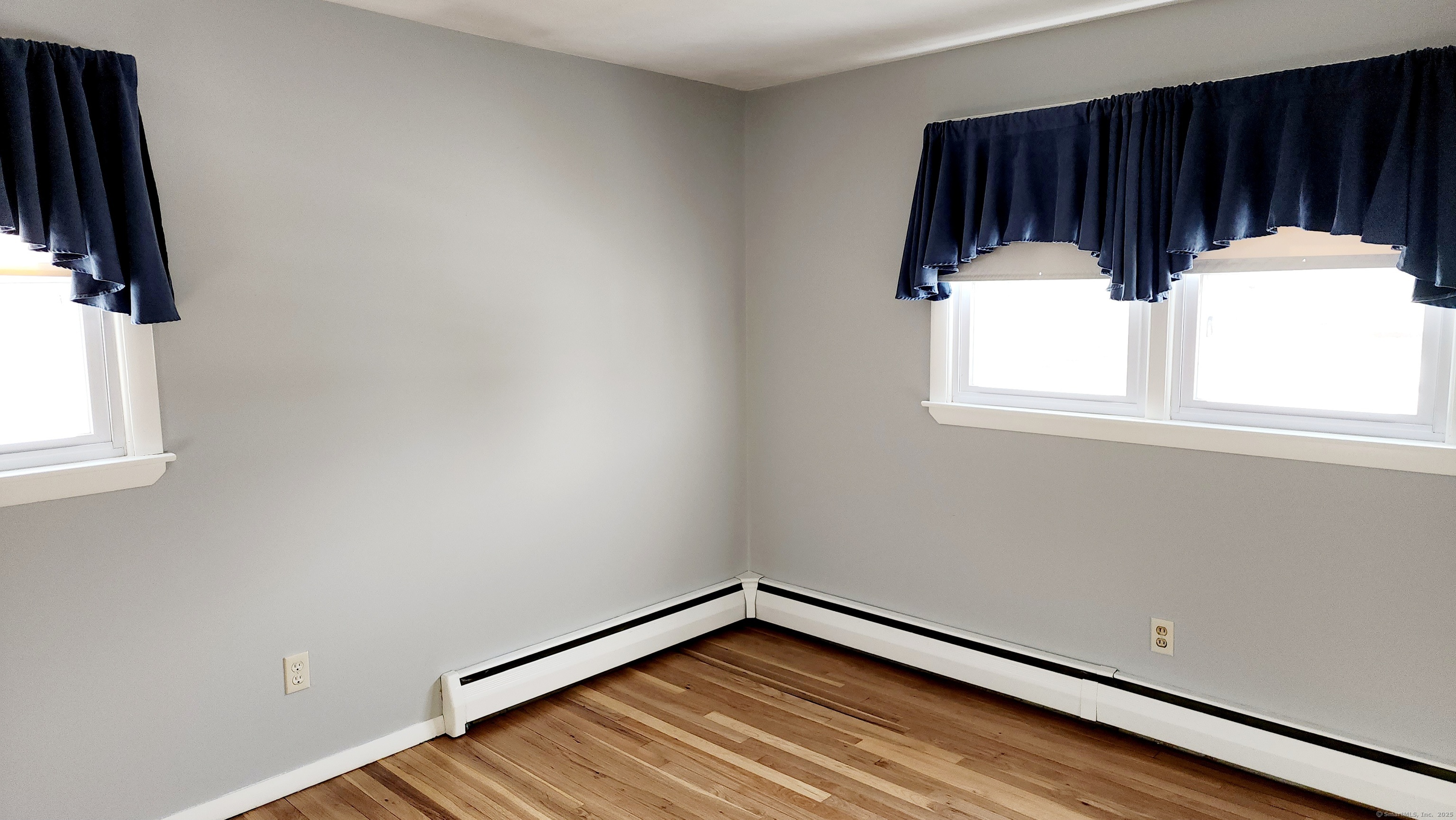 West Hartford, Connecticut 06110, United States, 3 Bedrooms Bedrooms, ,2 BathroomsBathrooms,Residential,Active,7024