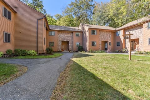 Photo of 150 Burritt Street #3E, Southington, CT 06479 (MLS # 24131777)