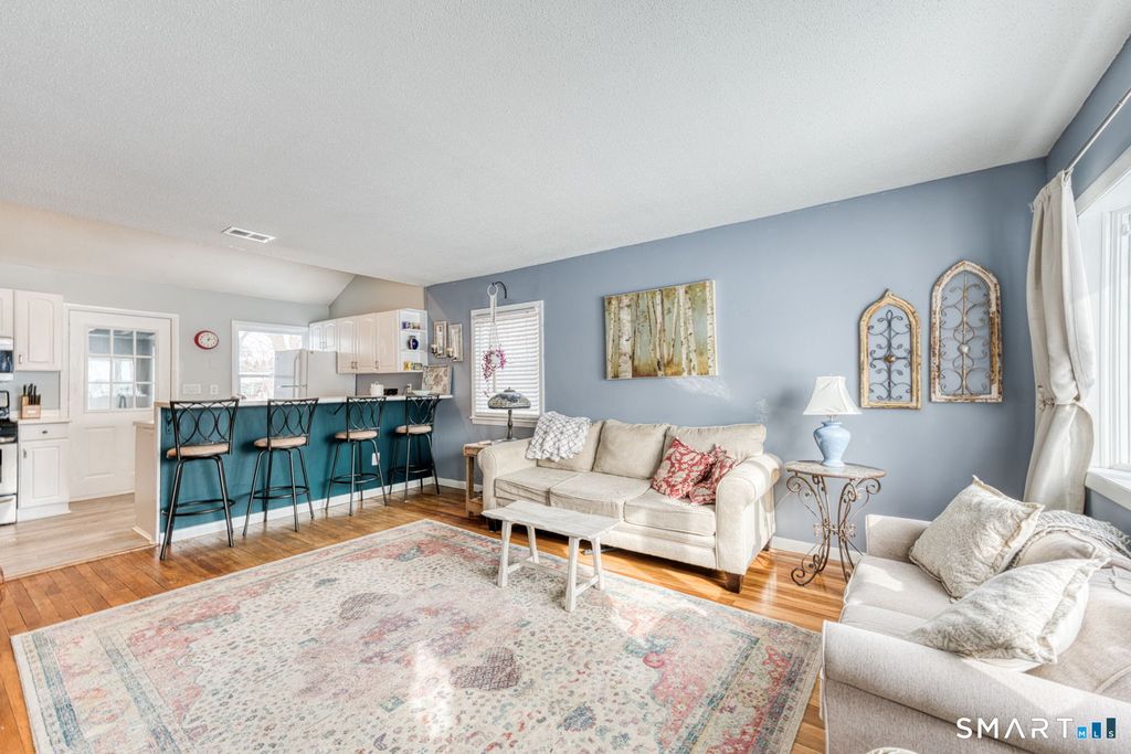 Photo of 24 Lorraine Court, East Hartford, CT 06105 (MLS # 24151414)