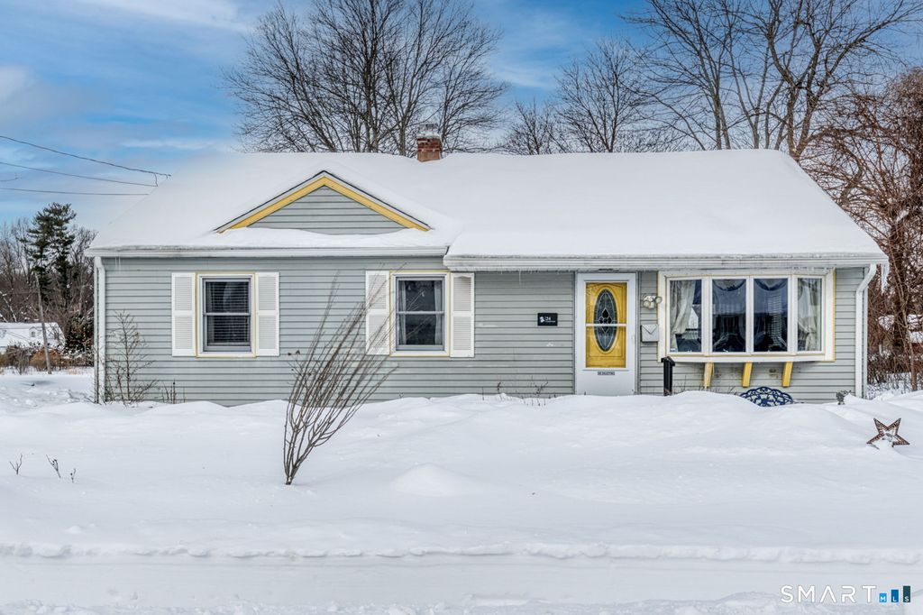 Photo of 24 Lorraine Court, East Hartford, CT 06105 (MLS # 24151414)