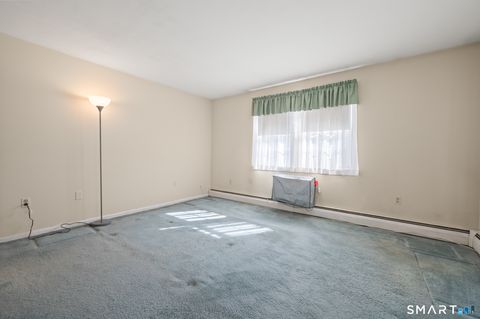 Tiny photo for 1250 Farmington Avenue #APT C, Farmington, CT 06032 (MLS # 24159698)