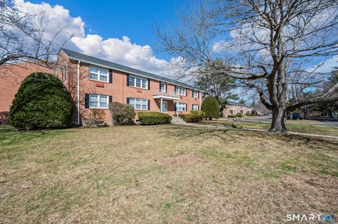 Tiny photo for 1250 Farmington Avenue #APT C, Farmington, CT 06032 (MLS # 24159698)