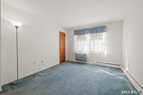 Tiny photo for 1250 Farmington Avenue #APT C, Farmington, CT 06032 (MLS # 24159698)