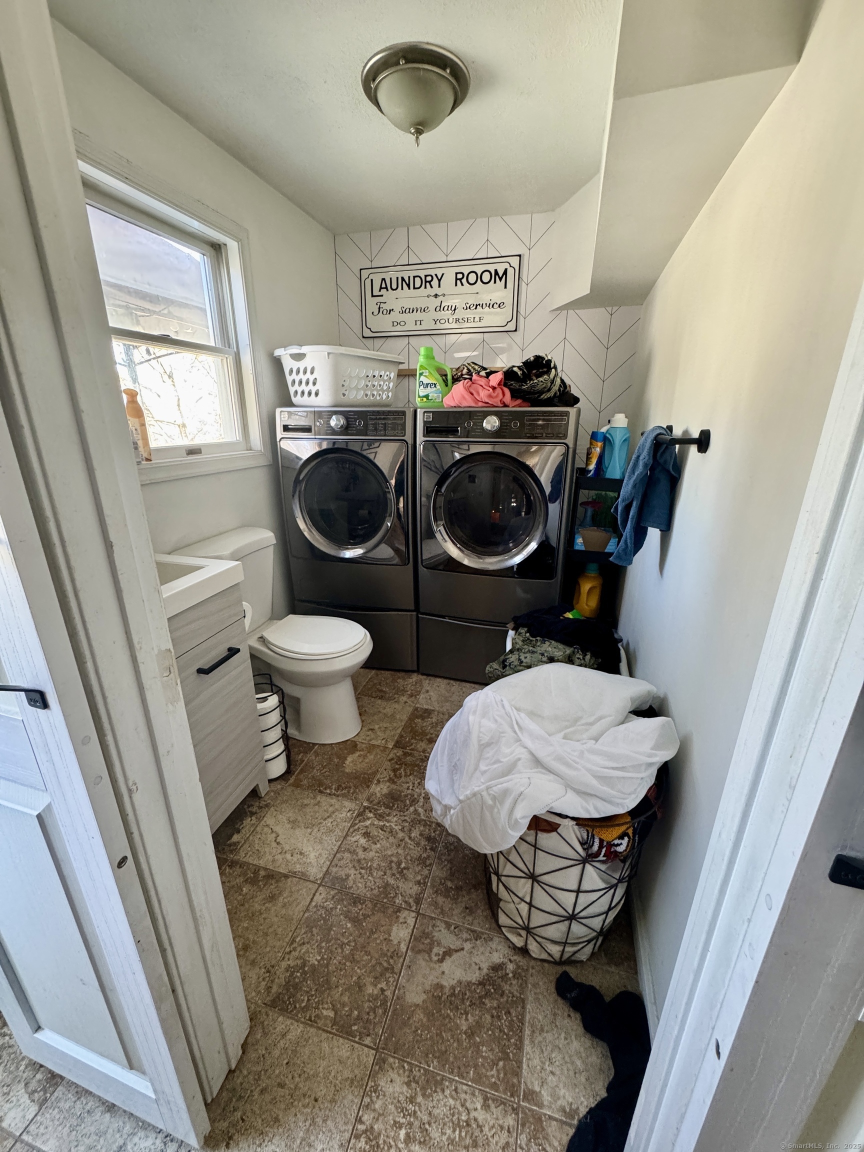 42 Yerrington Avenue, Norwich, Connecticut image 25