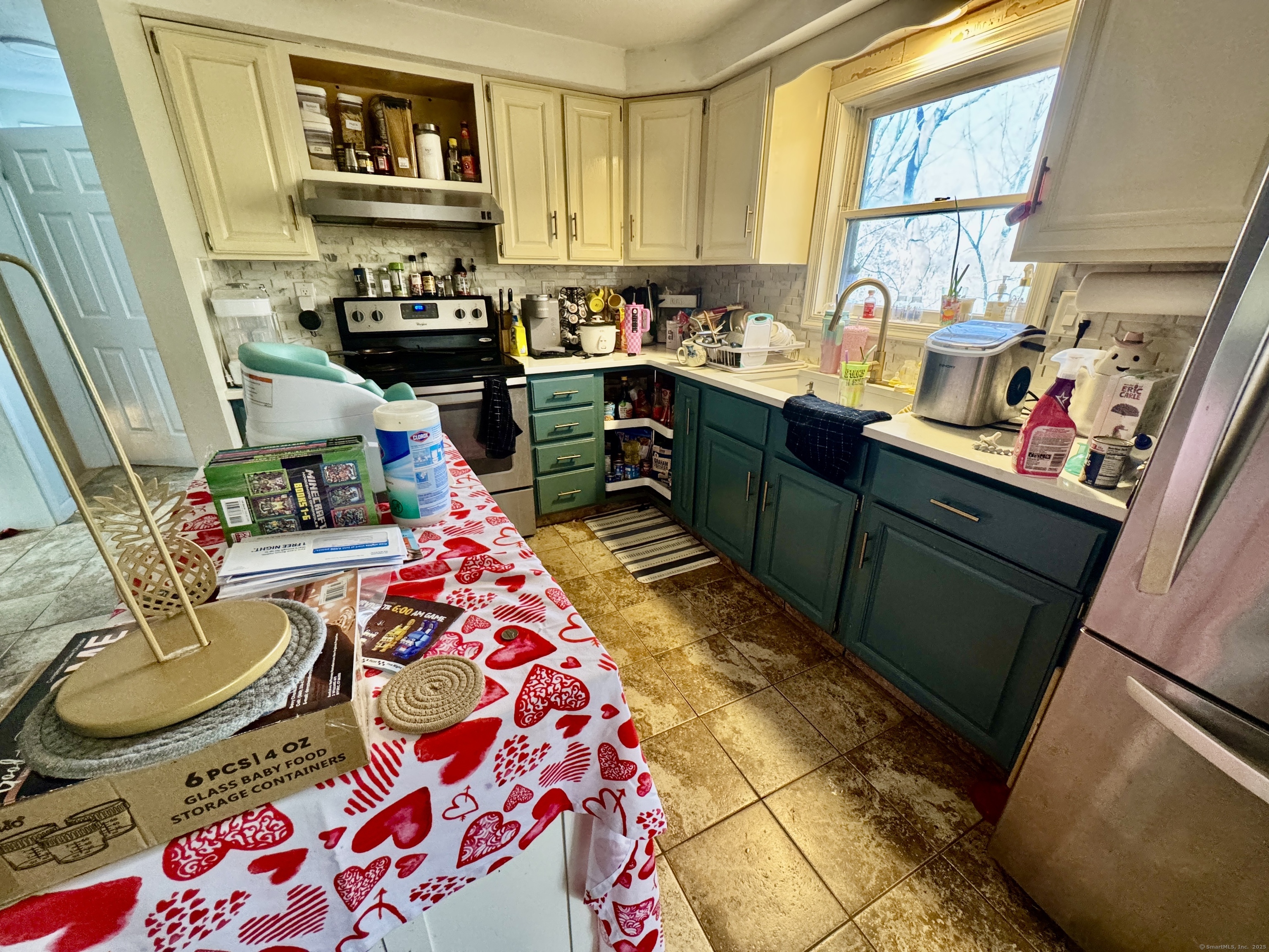 42 Yerrington Avenue, Norwich, Connecticut image 13