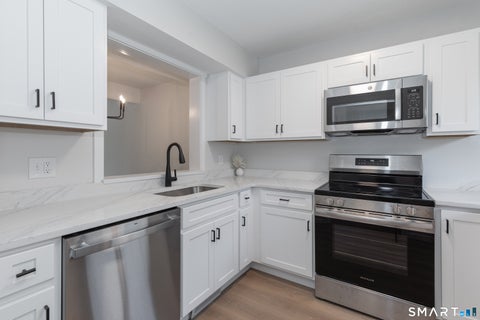 Photo of 47 Woods Way #47, Woodbury, CT 06798 (MLS # 24209304)