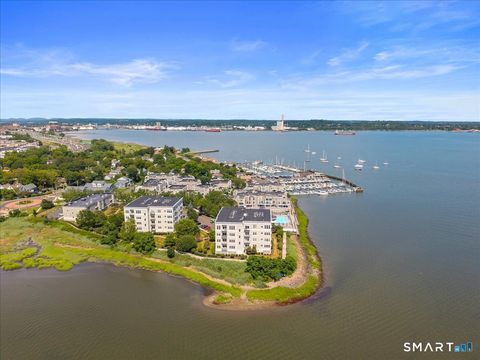 Tiny photo for 13 Harbour Close #13, New Haven, CT 06519 (MLS # 24164597)