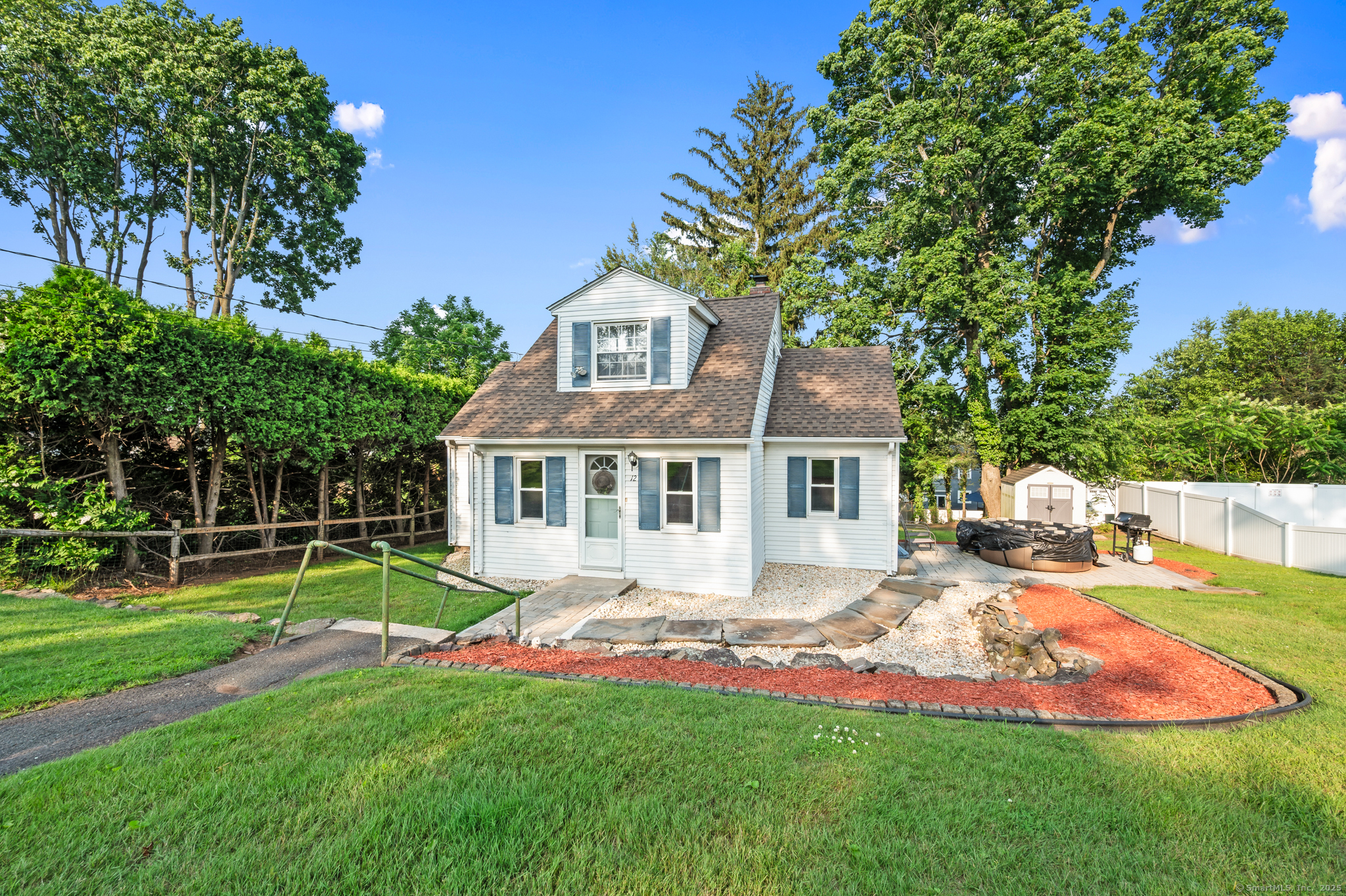12 Homecrest Street