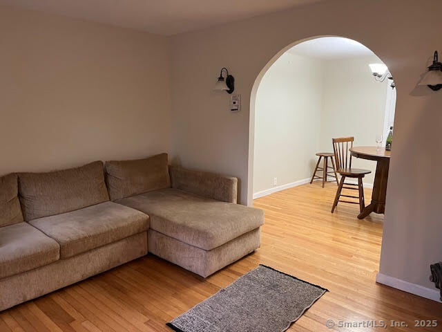 12 Homecrest Street, Newington, Connecticut image 3
