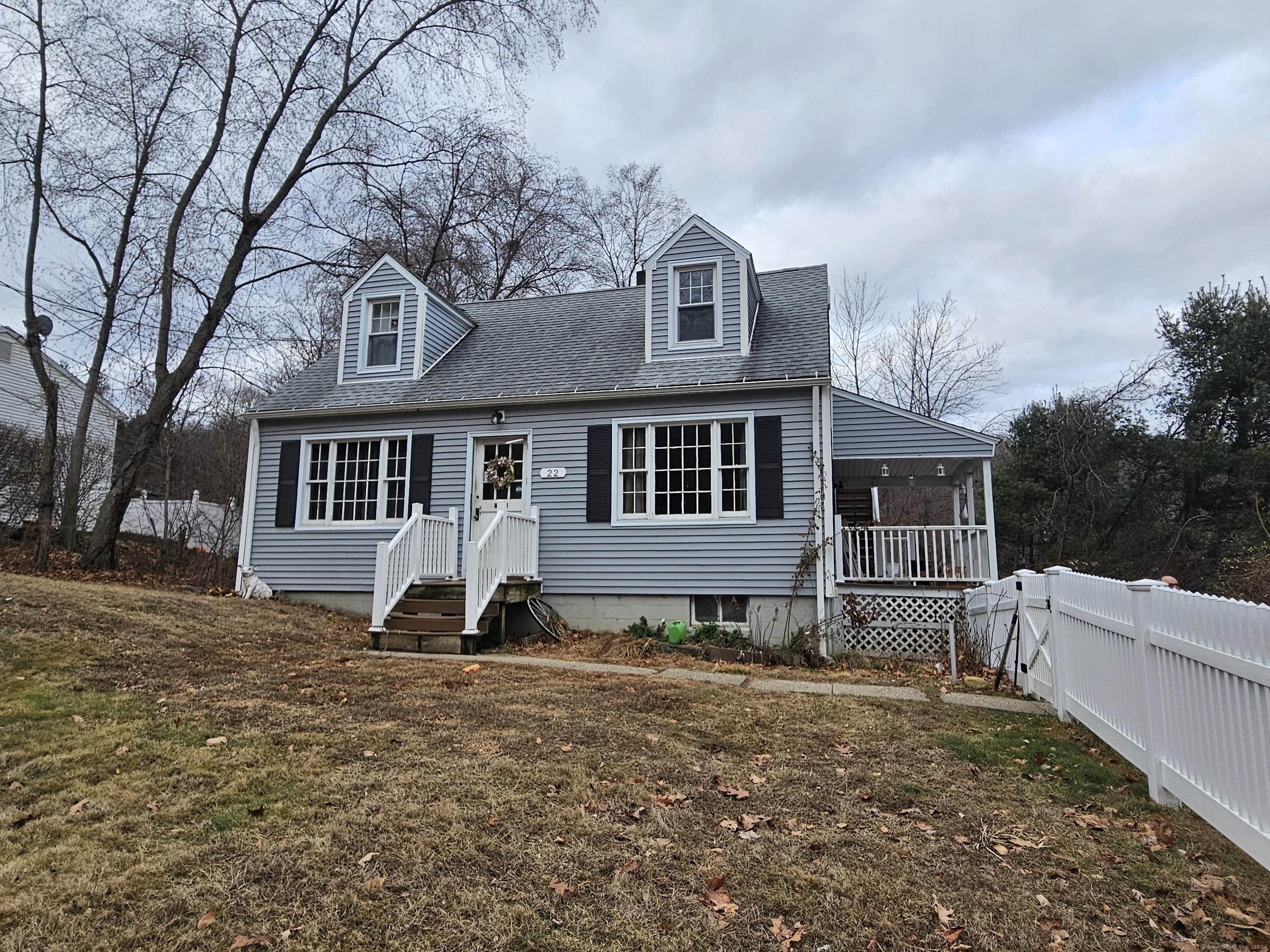 22 Great Hill Road, Ansonia, Connecticut - 3 Bedrooms  
2 Bathrooms  
7 Rooms - 