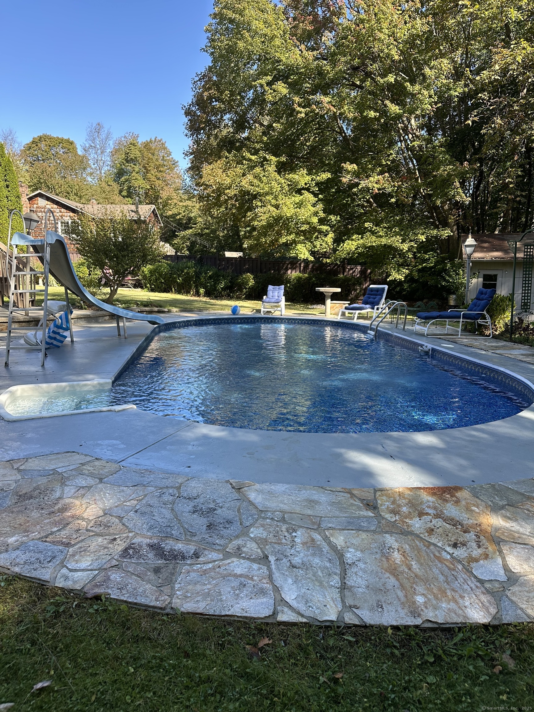 80 Woodlawn Road