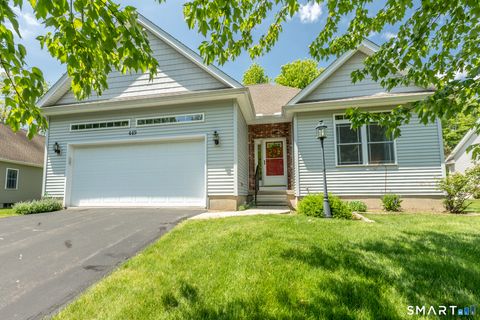 Condo For Sale - 449 Tributary Lane<br/> Windsor, CT 06095